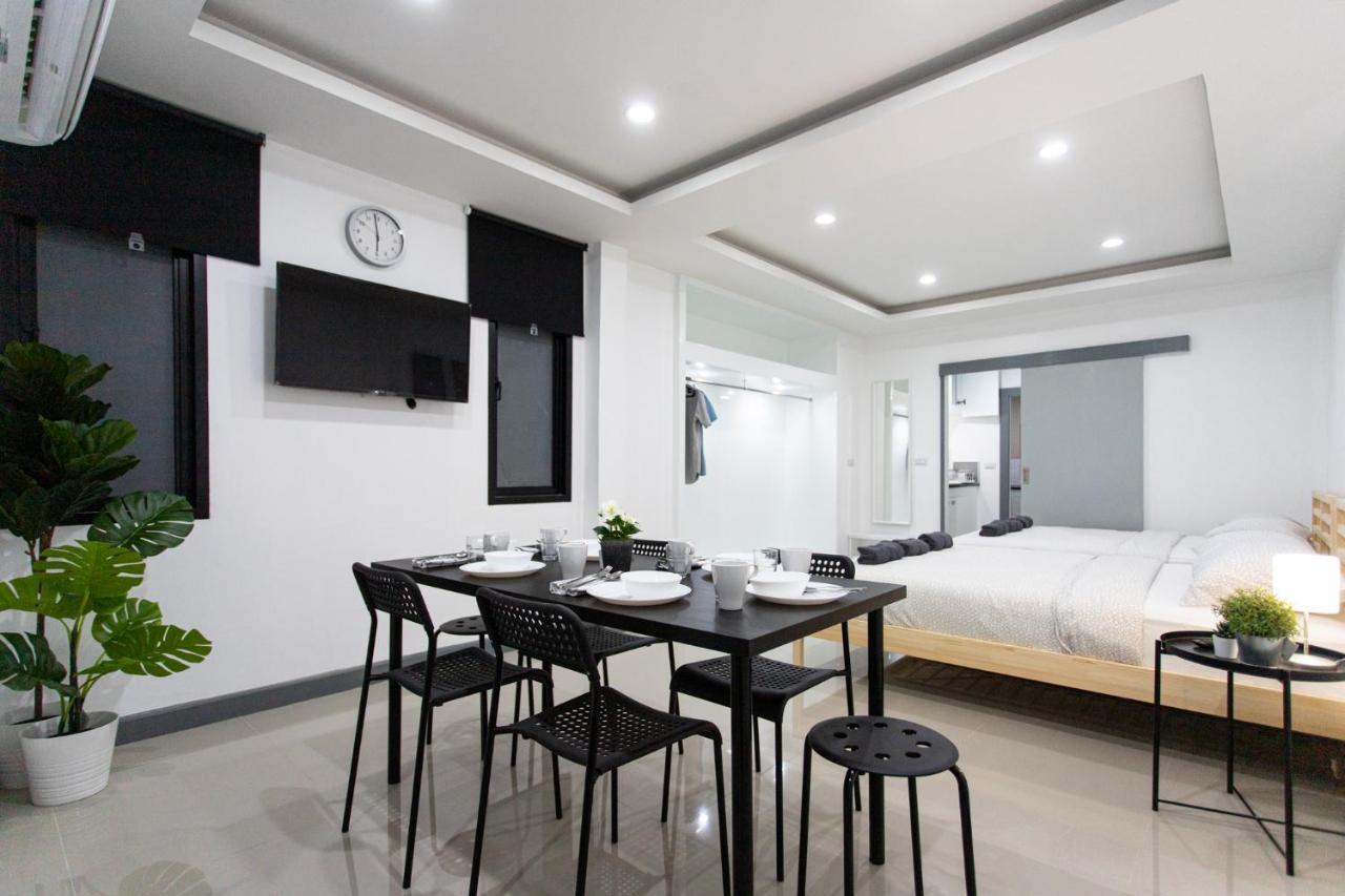 P3 Silom Large 2Beds Full Kitchen Wifi 4-6Pax Apartment Bangkok Exterior photo